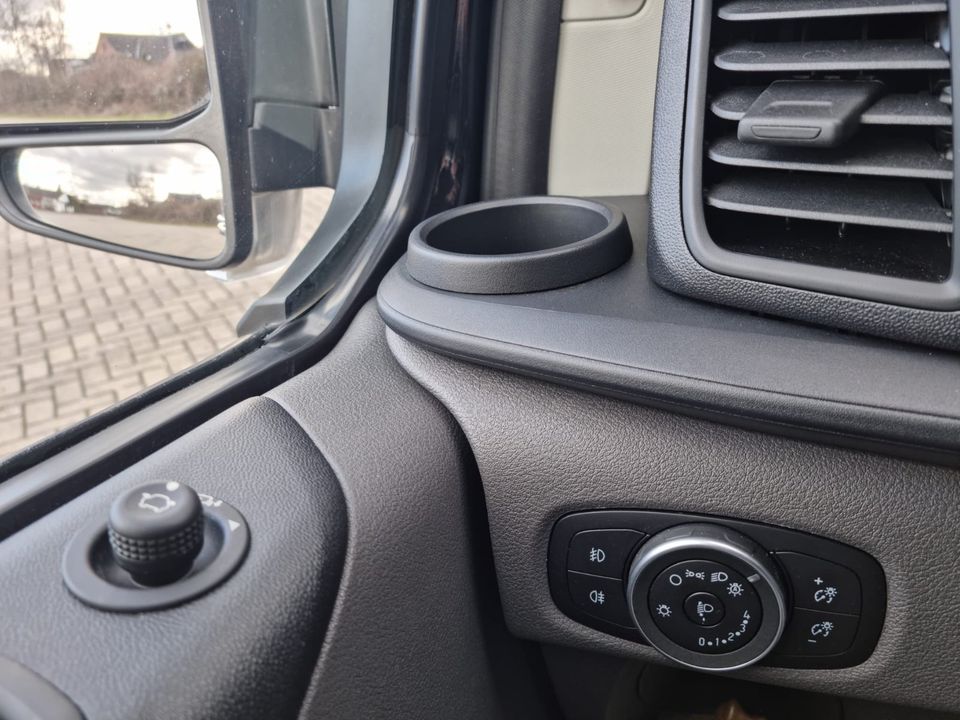 Ford Transit Custom Trail L2 Navi 9 Sitze Cam AHK LED in Molbergen