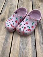 Crocs Kirschen C8 Glitzer Gr.24/25 Nordrhein-Westfalen - Petershagen Vorschau