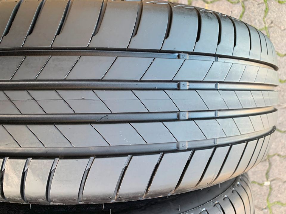 1satz 215/60R17 96H BRIDGESTONE TURANZA T005 DOT3921 NEUWERTIG! in Stockstadt a. Main