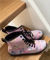 Dr. Martens Boots Farbspritzer Gr. 39 NEU Sachsen - Mühlau Vorschau