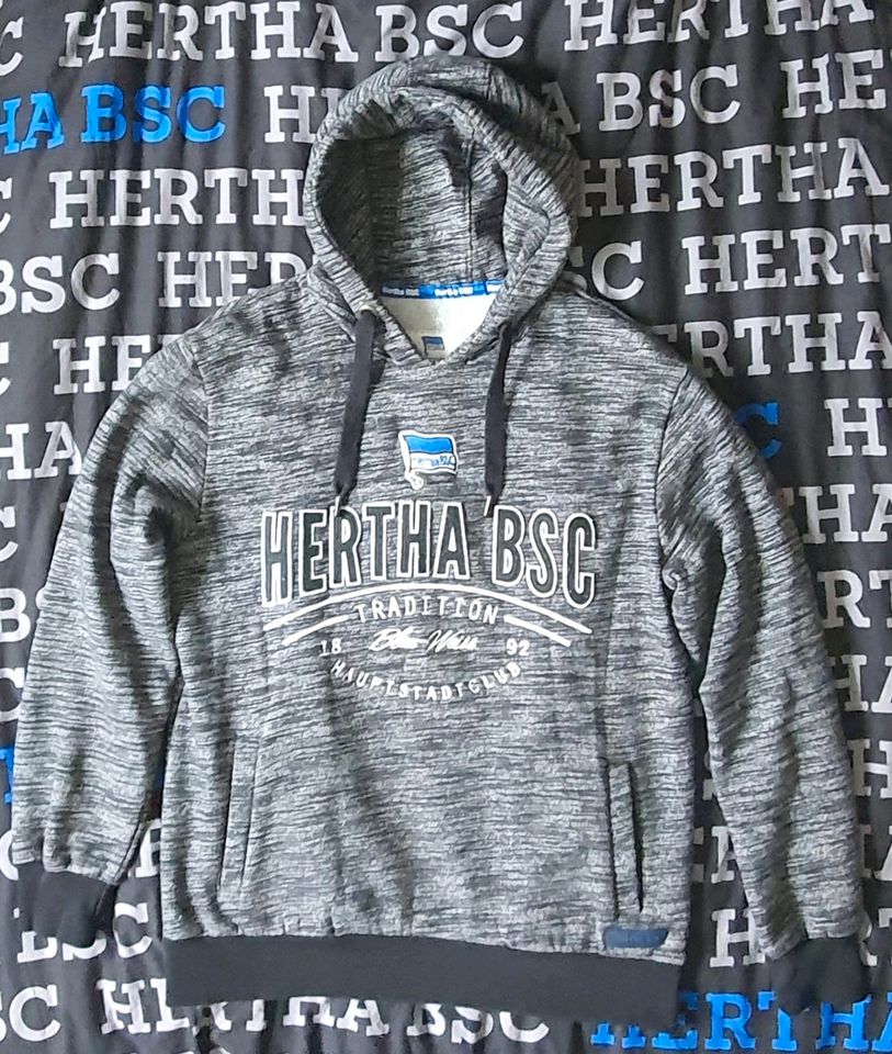 Hertha BSC Pullover Tradition Blau Weiss in Berlin