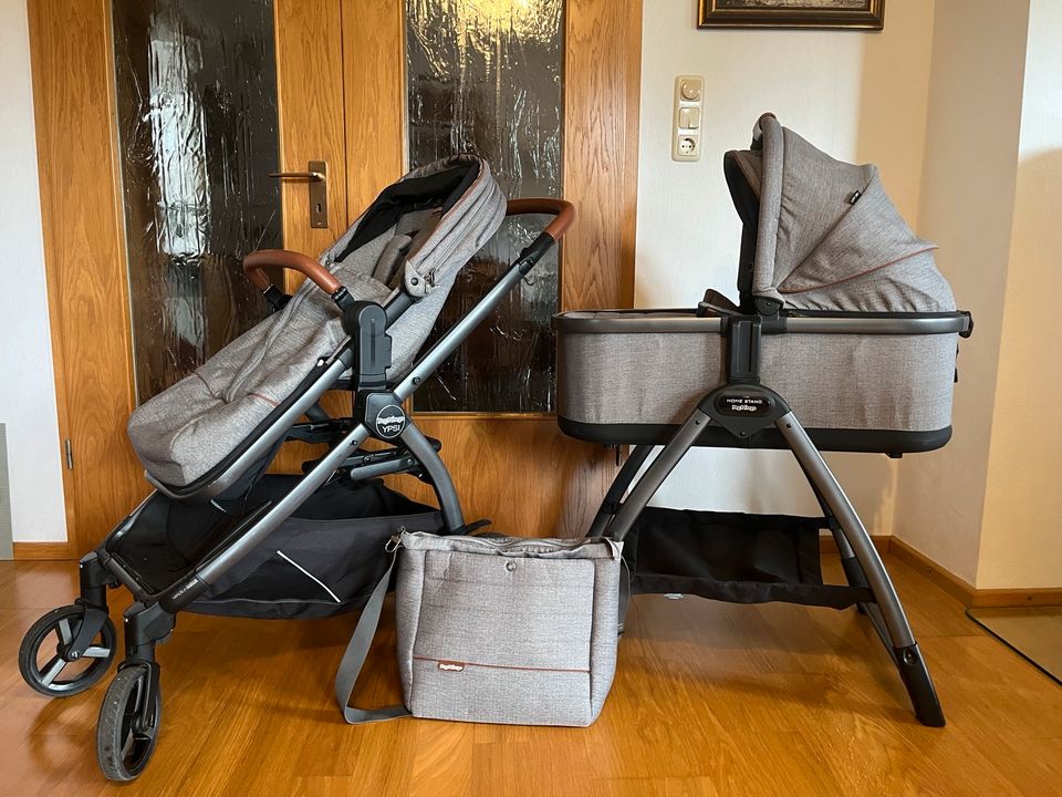 Komibikinderwagen Peg Perego Ypsi mit Zubehör in München