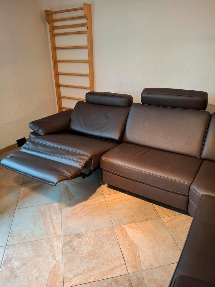 Ledercouch 3 Sitzer mit Liegefuktion  "Preis ist Verhandelbar" in Saulgrub