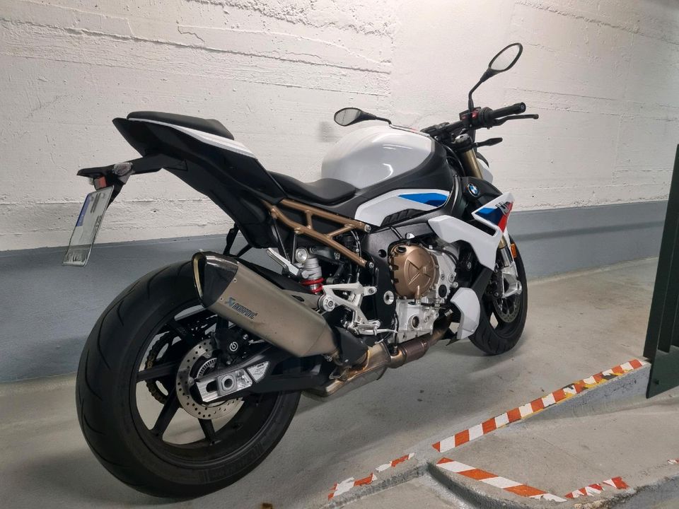 BMW S1000r M-Paket K63 in München