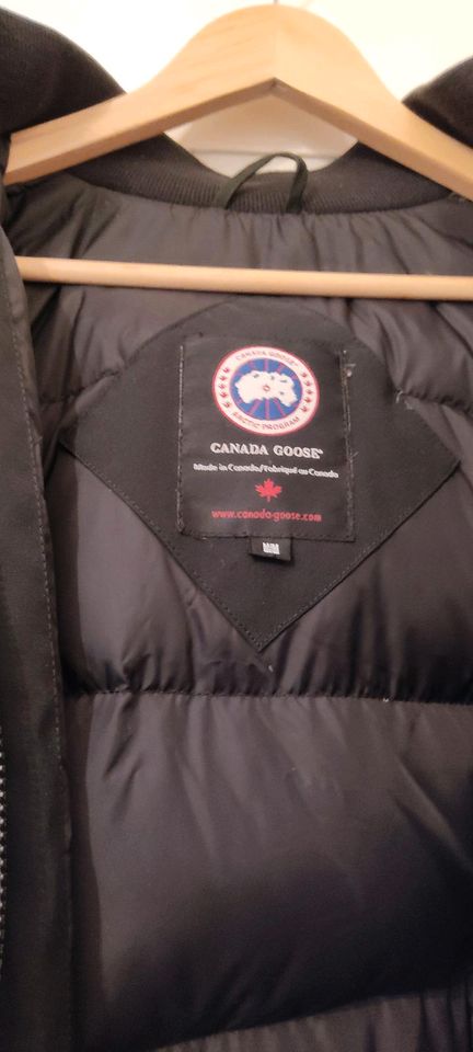 Canada Goose Kensington Gr. M Parka Mantel Winterjacke in Hamburg