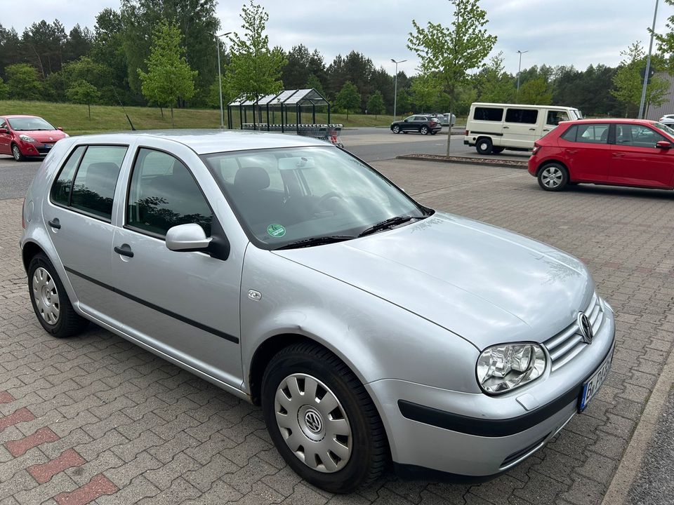 Volkswagen Golf IV in Berlin