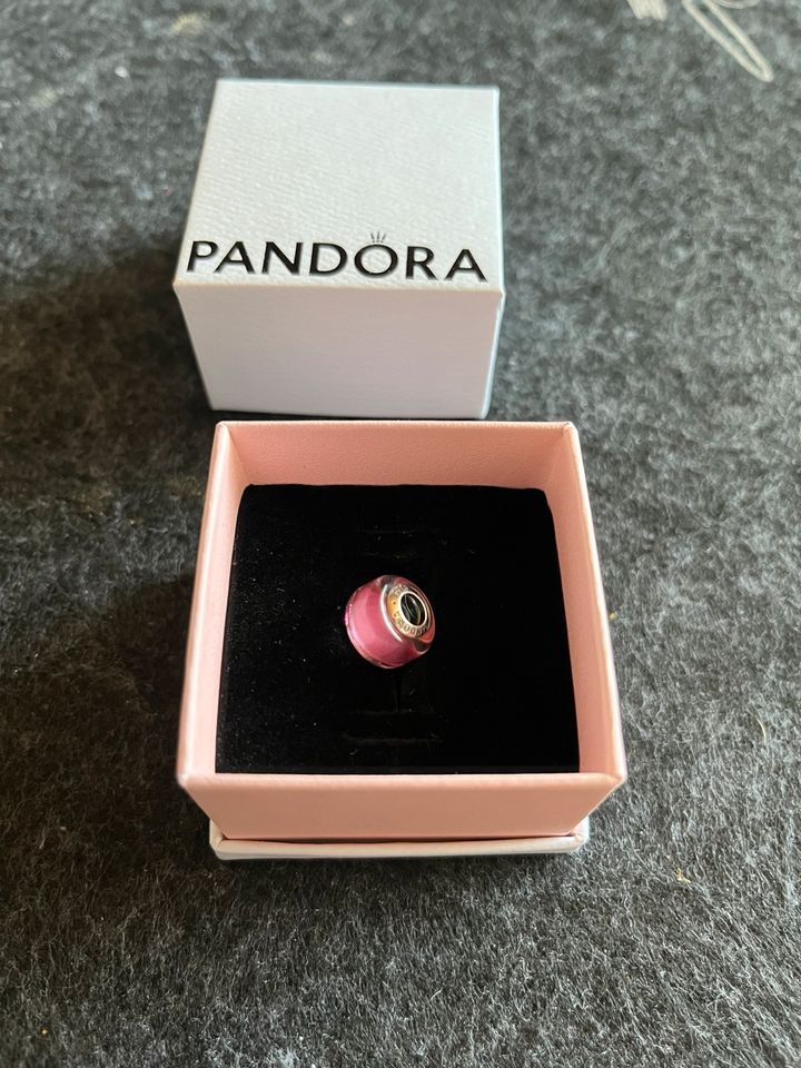 Pandora Charm Murano-Glas Rosa in Hilden