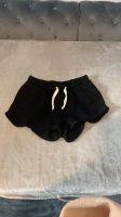 Bershka Short Shorts kurze Hose Taschen l schwarz Bayern - Schongau Vorschau