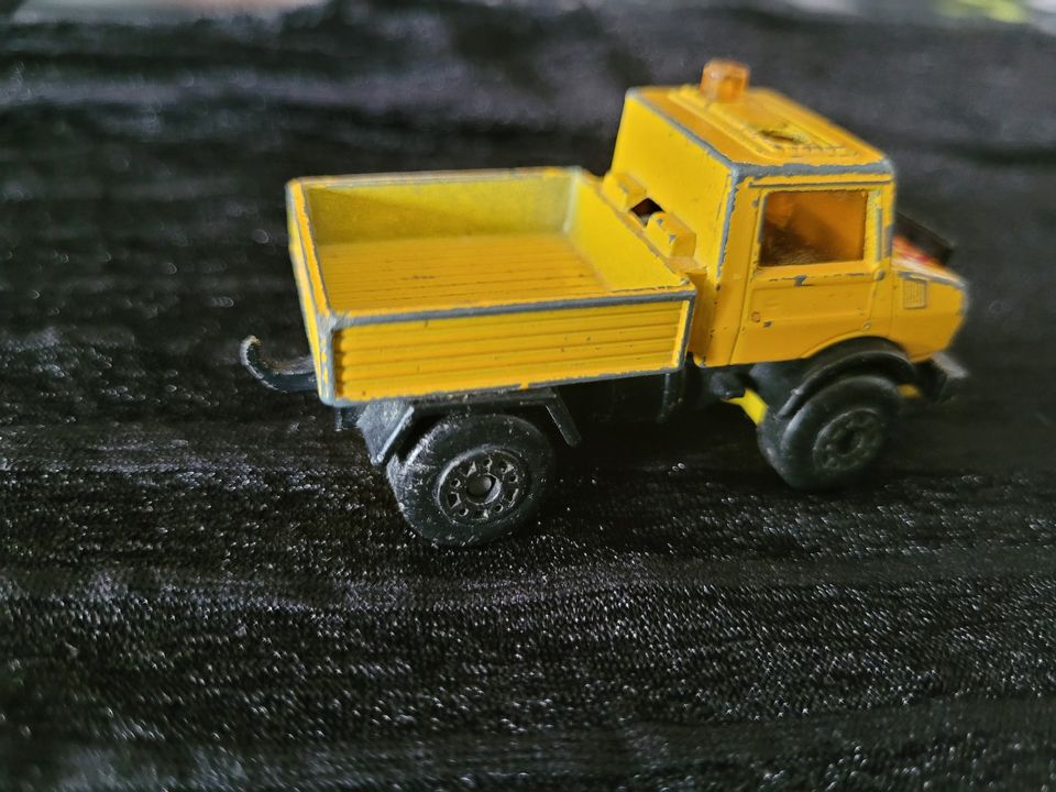 MATCHBOX Modellauto UNIMOG aus 80er/90ern, gebraucht in München