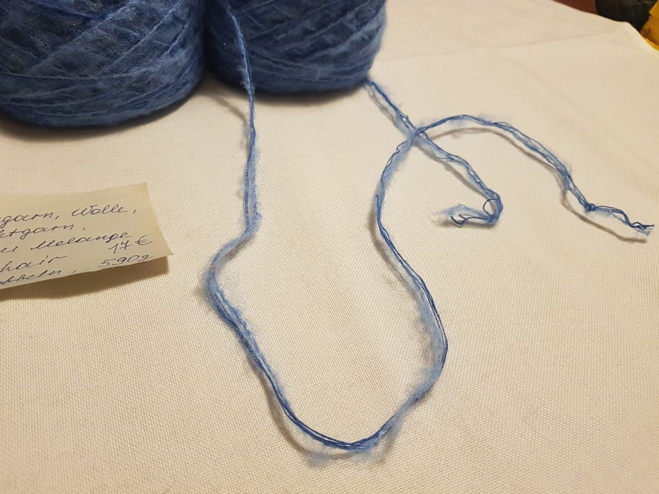 Strickgarn, Wolle, Mohair-Effekt, Blau Melange, 590g, 5 Bobbeln in Ludwigsburg