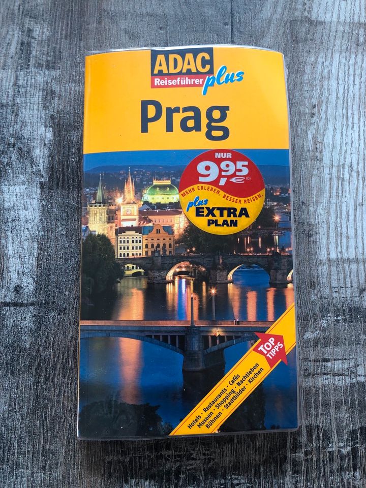 ADAC-Reiseführer Prag in Neuss