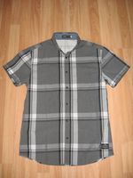 Jack & Jones kurzarm Hemd Gr. L grau weiß schwarz neuwertig Nürnberg (Mittelfr) - Kleinreuth b Schweinau Vorschau