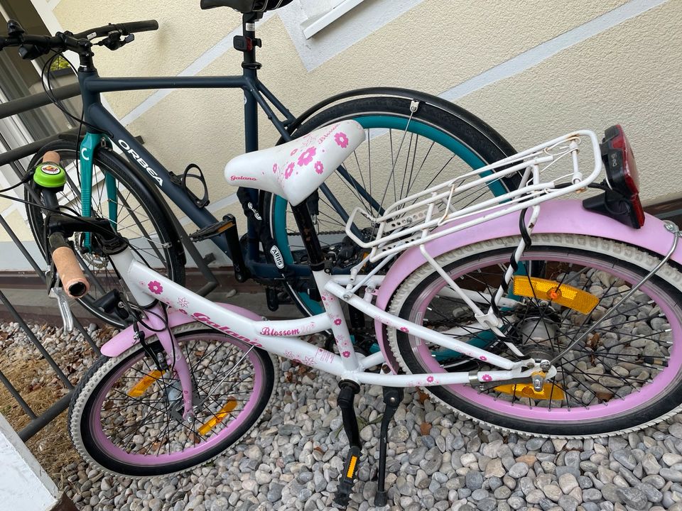Mädchen Fahrrad in München
