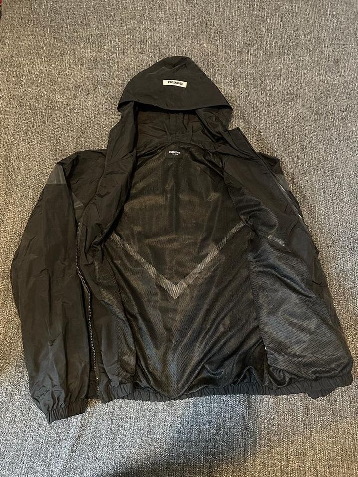 Fear of god Windbreaker leichte Jacke in Hamburg