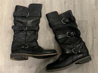 Stiefel Echtleder schwarz 37 Damen/ Mädchen Buffalo Saarbrücken-Dudweiler - Dudweiler Vorschau