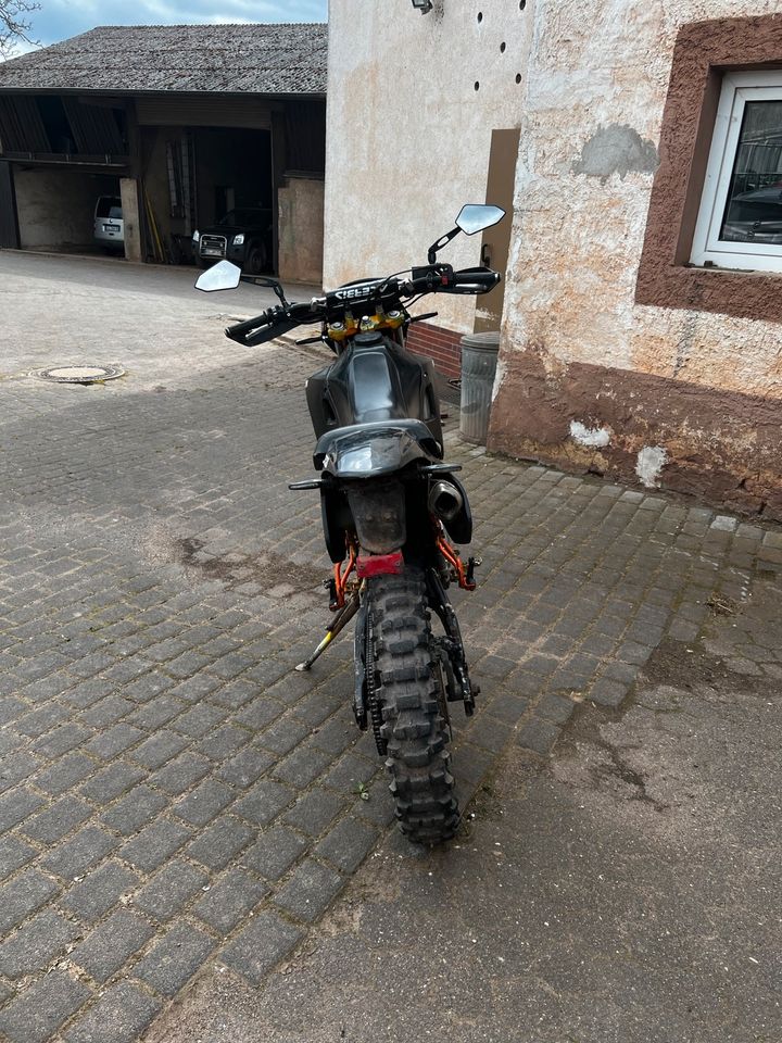 Yamaha dt 4 bl 125 2 Stück in Bruch