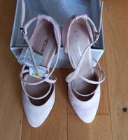 Tamaris Slingpumps vegan Gr. 39 puder/rosé Neu in OVP! Brandenburg - Potsdam Vorschau