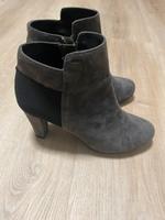 Geox Stiefel, Stiefeletten Leder grau 39 Kr. München - Grasbrunn Vorschau
