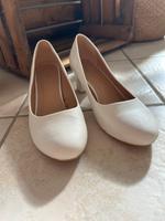 Weiße Schuhe Hochzeit Absatz 41/ 42 Schwerin - Schelfstadt Vorschau