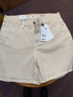 Sommer Shorts qs by s. Oliver beige Größe 40 neu Hessen - Heppenheim (Bergstraße) Vorschau