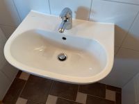 Waschbecken mit Armatur- tadellos und unbeschädigt Nordrhein-Westfalen - Hilchenbach Vorschau