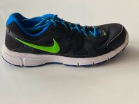 Gr 43 nike revolution 2 schwarz blau neon grün München - Hadern Vorschau