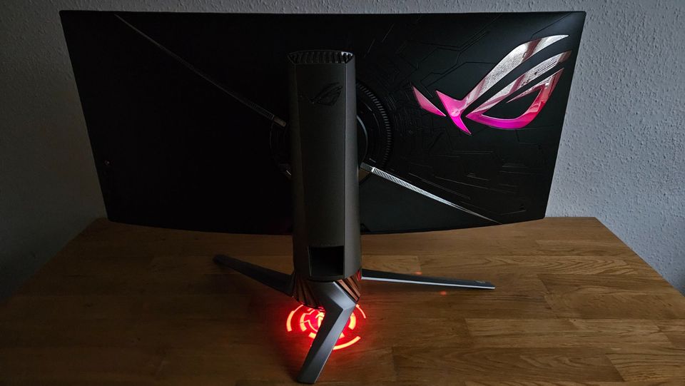 Asus ROG Swift PG349Q | 120Hz G-SYNC | 34" IPS Gaming Monitor in Holzwickede