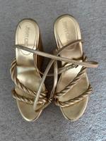 Jimmy Choo Plateau Sandalen in Gold Gr.41 Bayern - Ebersberg Vorschau