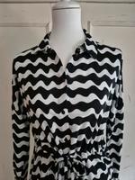 Bonprix Sommerkleid schwarz weiss Größe 38 Saarland - Merzig Vorschau