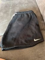 Schwarze Sport Shorts Gr.XL von Nike Nordrhein-Westfalen - Viersen Vorschau