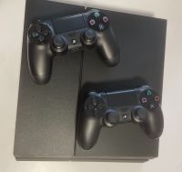 PlayStation 4 mit 2 Controllern Nordrhein-Westfalen - Übach-Palenberg Vorschau