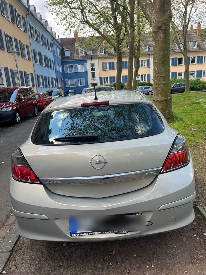 Opel Astra GTC in Kaiserslautern