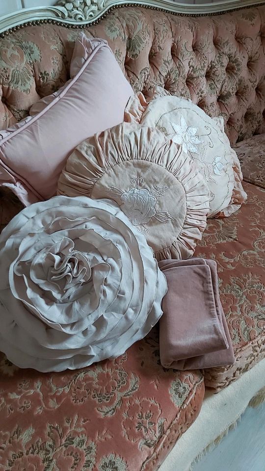 Wundervolle Sofakissen 5 teilg. Set romantisch shabby chic in Krauschwitz