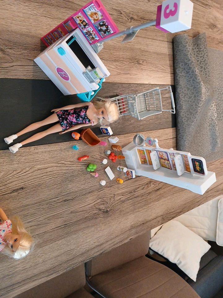 Barbie verschiedene in Köln