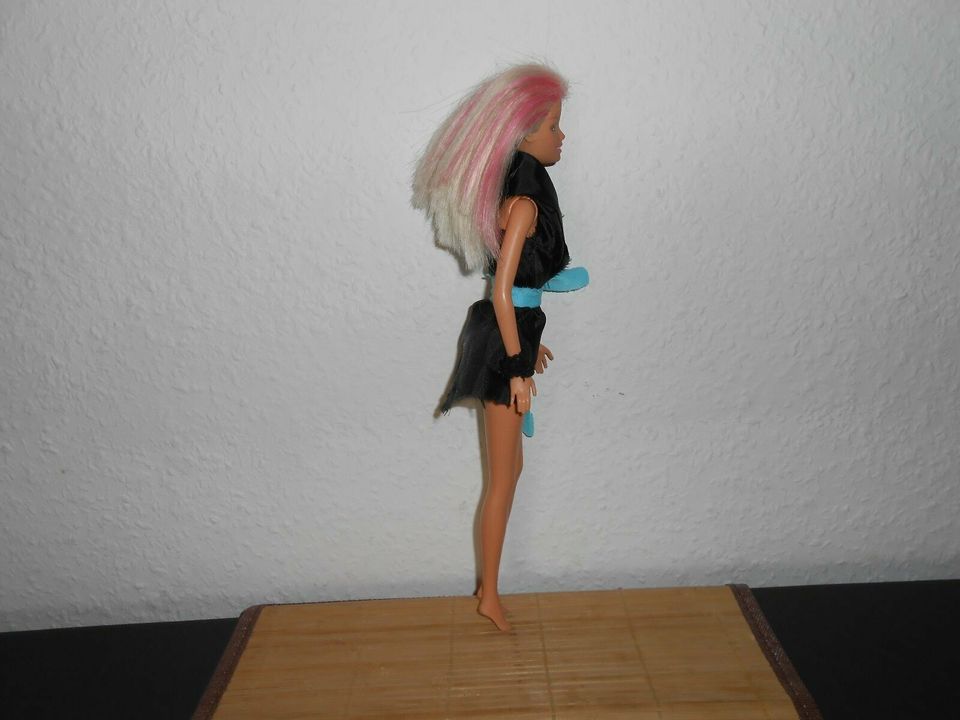 Barbie Puppe mit Strandkleid Mattel Spielzeug in Essen