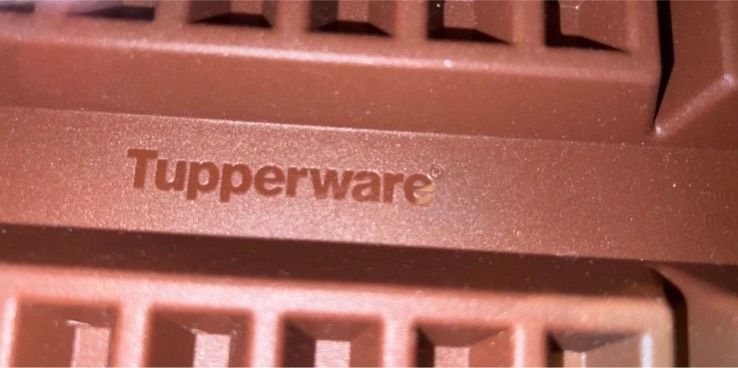 Tupperware Silikonform Waffeln in Malsfeld