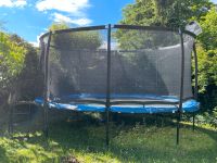 North Trampolin 4,90 x 3,30 oval mit Leiter und Basketballkorb Hessen - Oberursel (Taunus) Vorschau