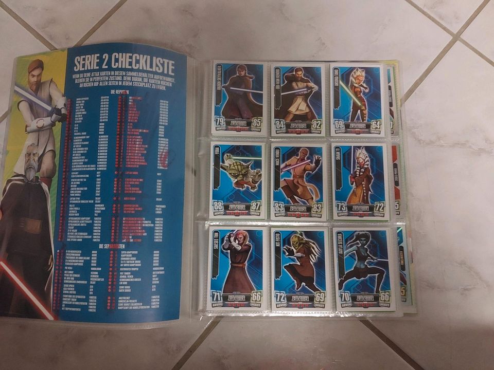 Star Wars Force Attax Serie 2 Sammelmappe und Karten in Haan