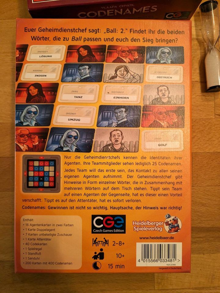 Codenames Brettspiel Gesellschaftsspiel Spiel des Jahres 2016 in Leonberg