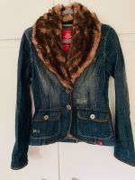 Esprit Jeansjacke mit abnehmbaren Fellkragen Gr. XS Niedersachsen - Osnabrück Vorschau