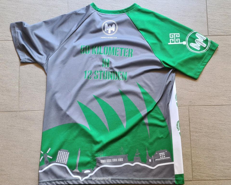 Megamarsch Finisher-Shirts Dresden und Bremen in Salzgitter