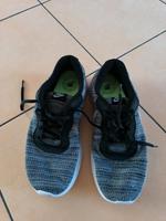 Schuhe von Nike in Gr.39 Sachsen - Chemnitz Vorschau