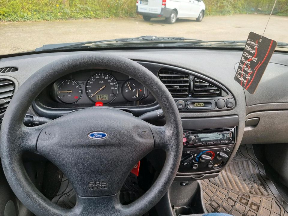 Auto ford  fiesta in Ratingen