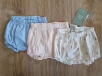 NEU H&M 3x kurze Hose / Bloomers Blümchen weiß rosa Ajourmuster Nordrhein-Westfalen - Geldern Vorschau