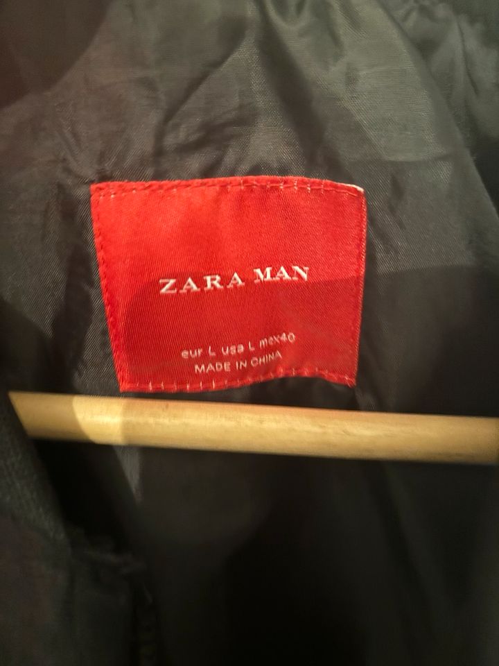 Zara Collage Jacke Size M in Nürnberg (Mittelfr)