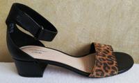 CLARKS Sandalen Gr. 38,5 Leder & Leo neu Baden-Württemberg - Oppenweiler Vorschau