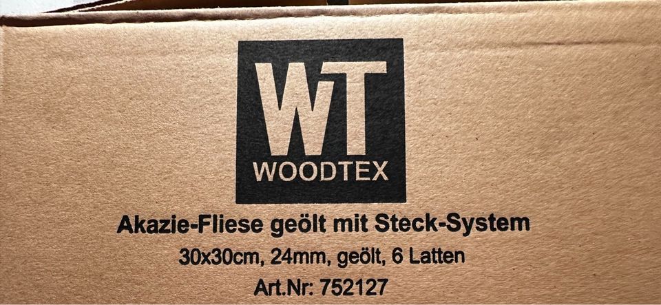 Woodtex Akazie-Fliese 30x30cm geölt in Regensburg