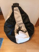 Sitzsack schwarz weiß mit Motiven Fahrzeug, Hund,Pferd Nordrhein-Westfalen - Greven Vorschau