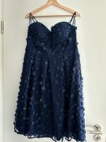 Abendkleid blau mit Blumenstickerei Kr. Dachau - Röhrmoos Vorschau