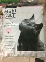 NEU Nubi Cat 12 kg Katzenstreu Grasduft oder Babypuderduft Hessen - Dornburg Vorschau